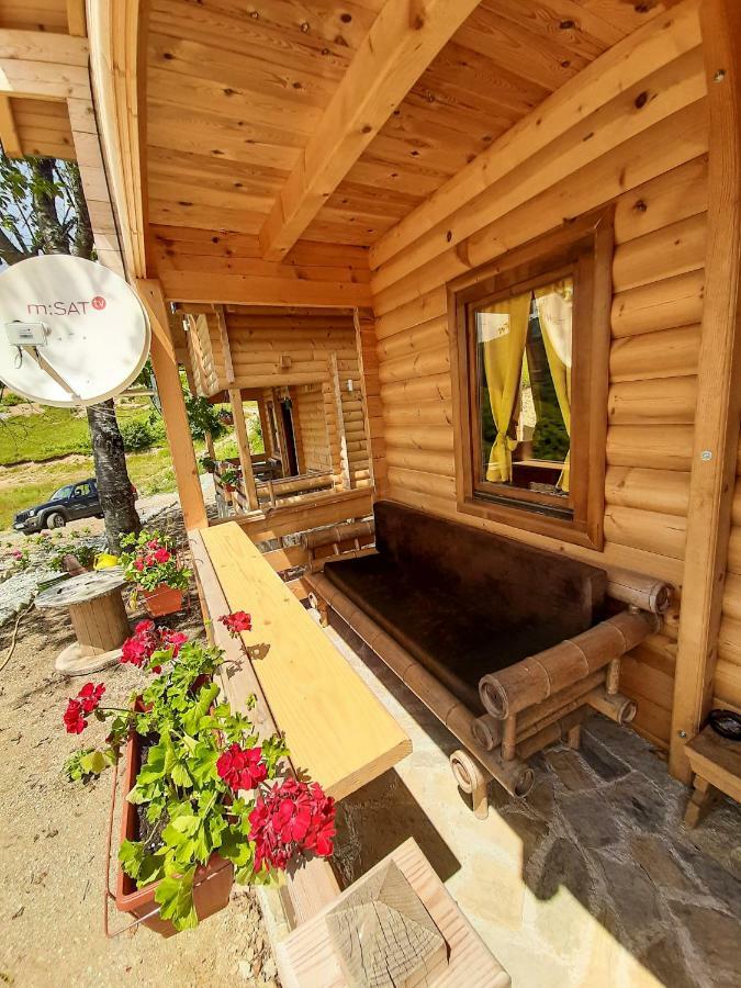 Sunny Hill Cabins Kolasin Kolašin Exterior foto