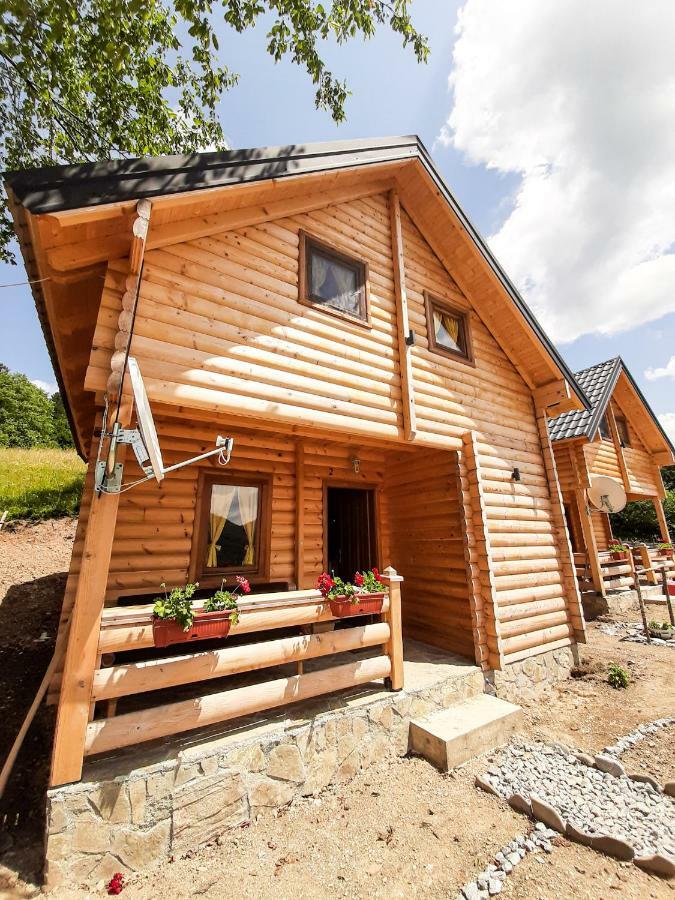 Sunny Hill Cabins Kolasin Kolašin Exterior foto